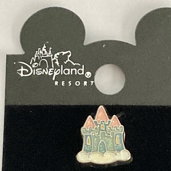 Vintage Disney Cinderella Castle Slider Charm Sleeping Beauty Disneyland Stamped - Picture 2 of 7